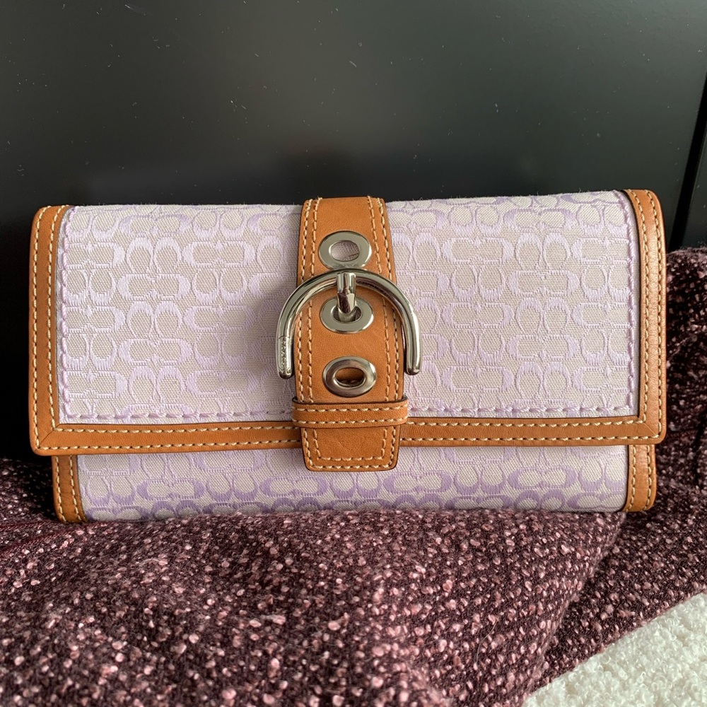 *NWOT* Coach Soho Buckle Long Wallet Signature C Canvas Pink and Tan Leather